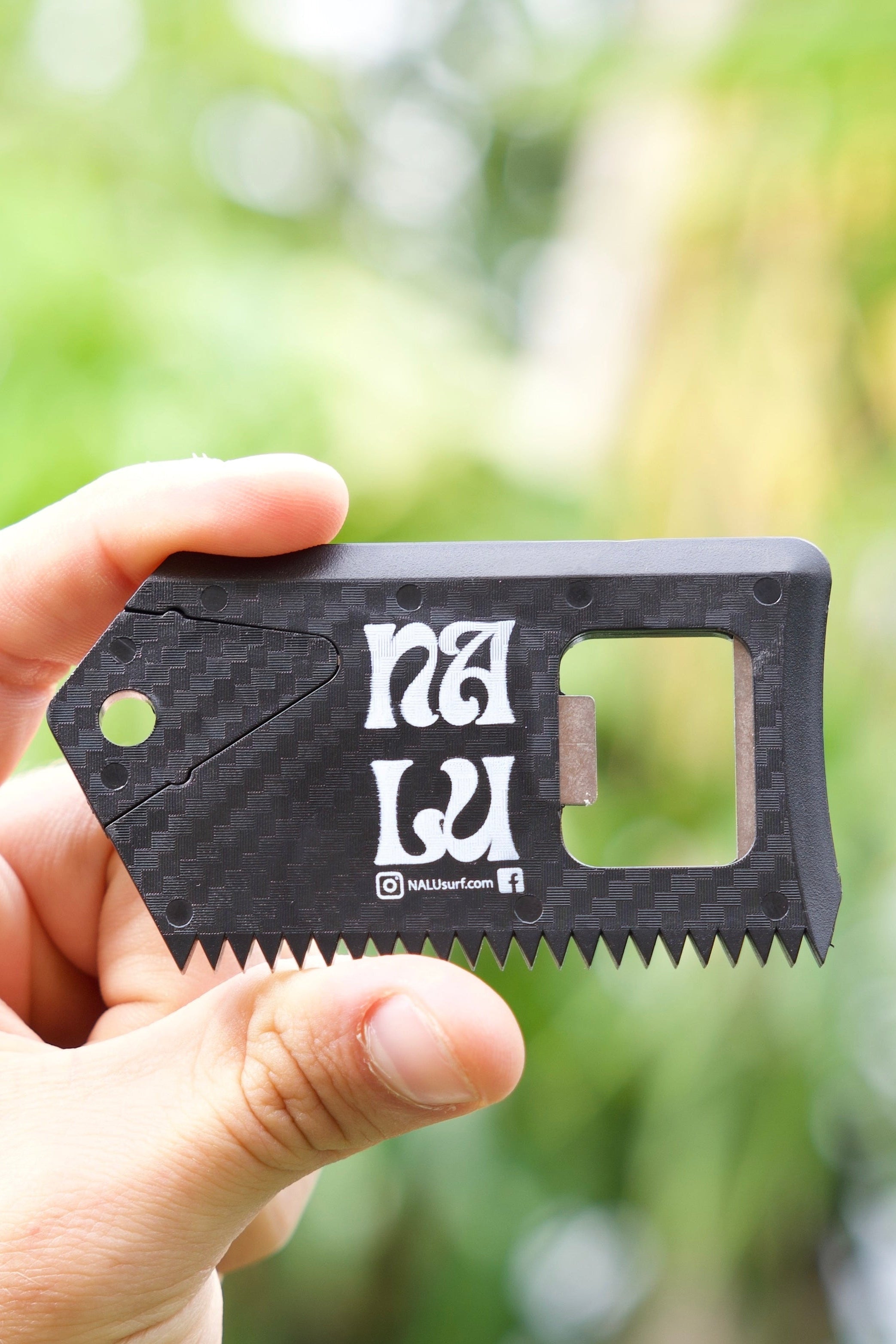 מגרד לגלשן - surfboard comb