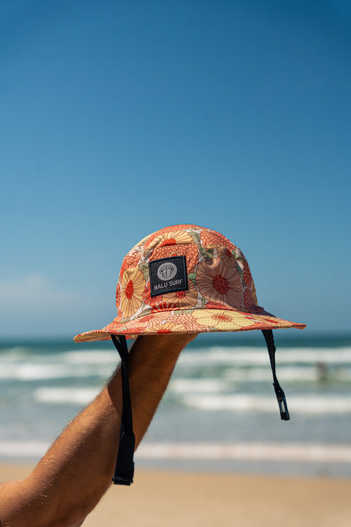 Helmet Bucket Hat flowers – כובע גלישה עם קסדה פרחים