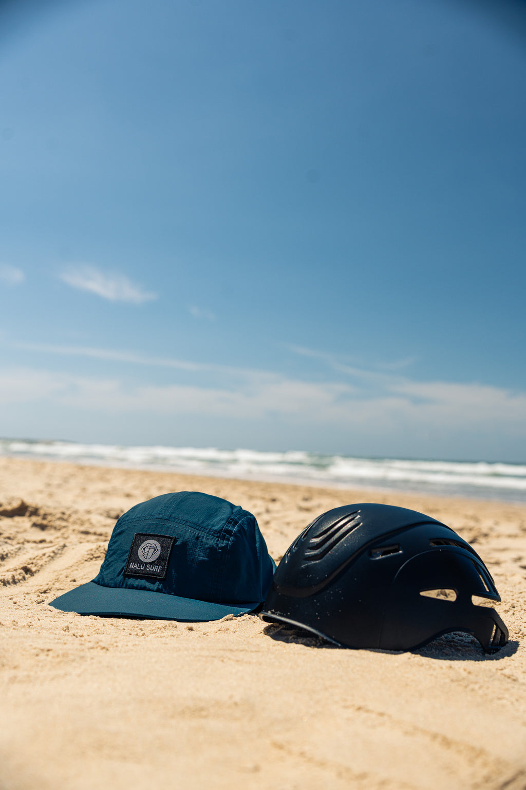 Helmet surfing Hat – כובע גלישה עם קסדה