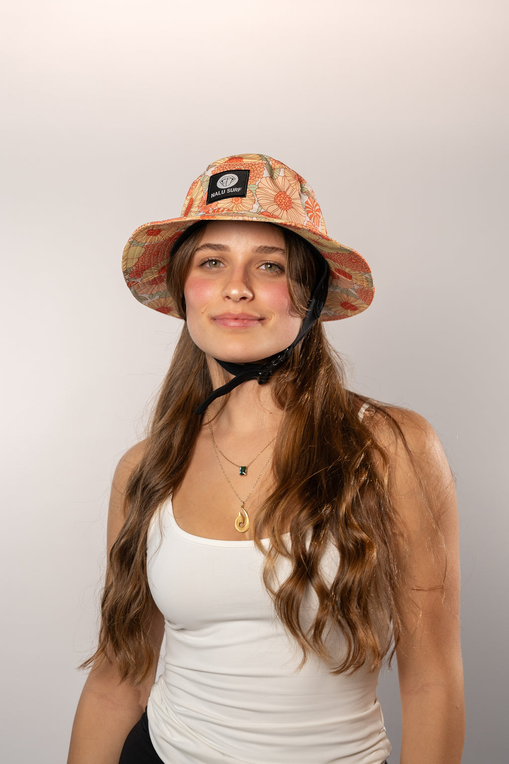 Helmet Bucket Hat flowers – כובע גלישה עם קסדה פרחים