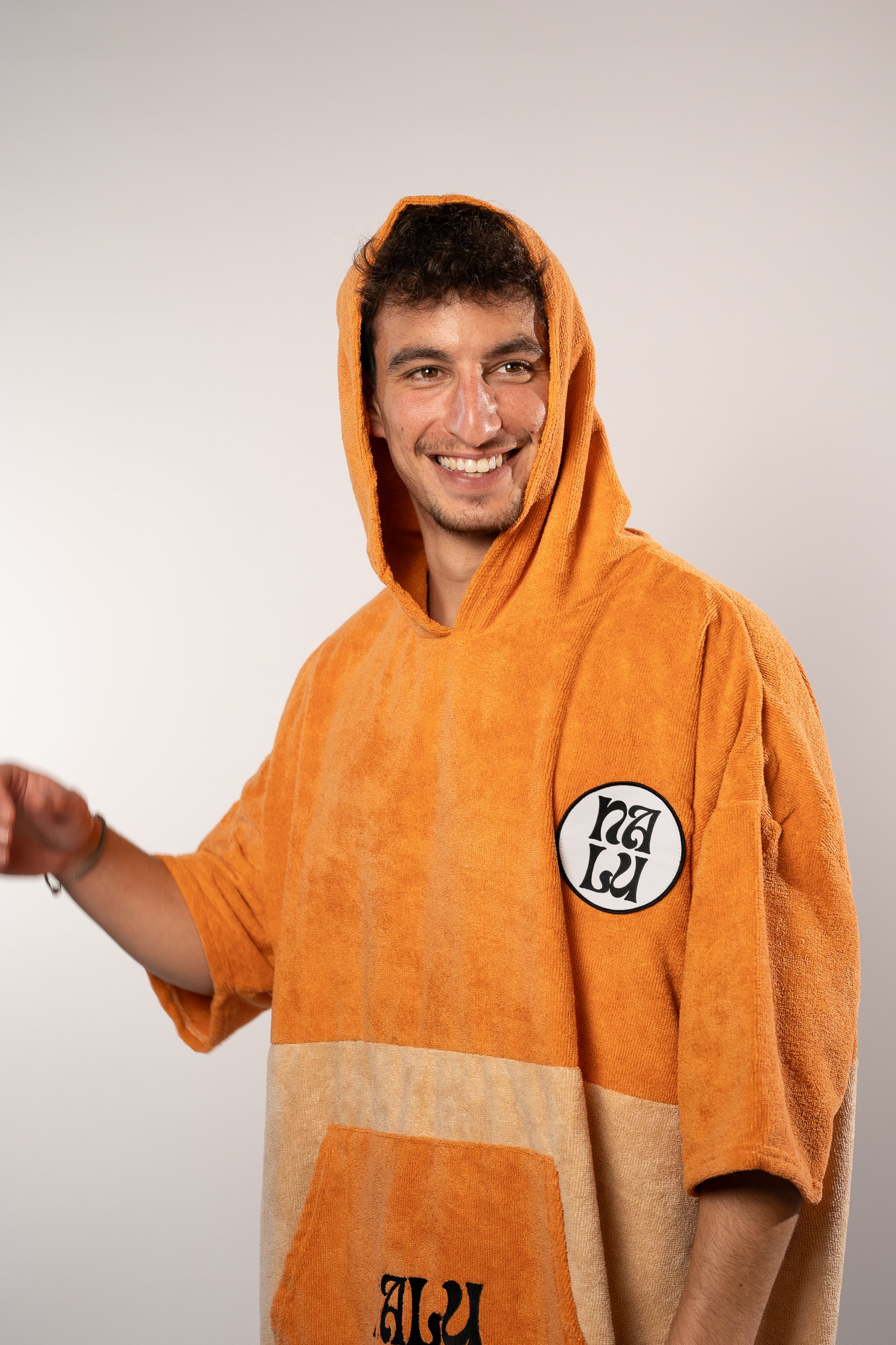 surfing Poncho - פונצ'ו גלישה